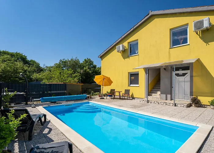 Radmila-4 By Interhome Apartmán *