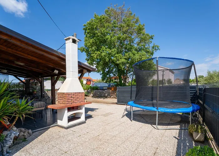 Apartmán Radmila-4 By Interhome Šilo